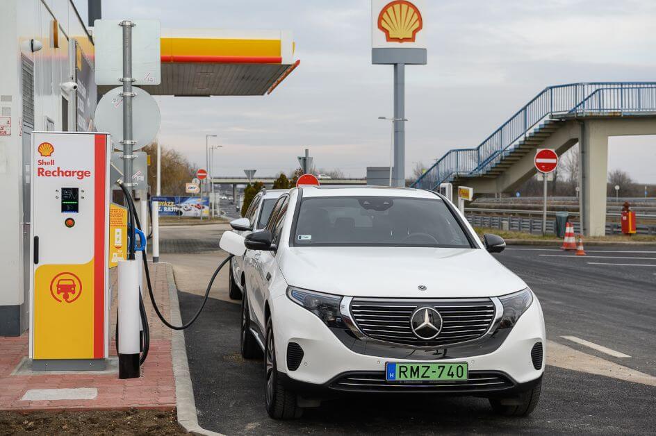 Shell Samochody Shell uruchamia pierwsze ładowarki pojazdów elektrycznych - TRUCK BIZNES